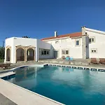 Villa Eos