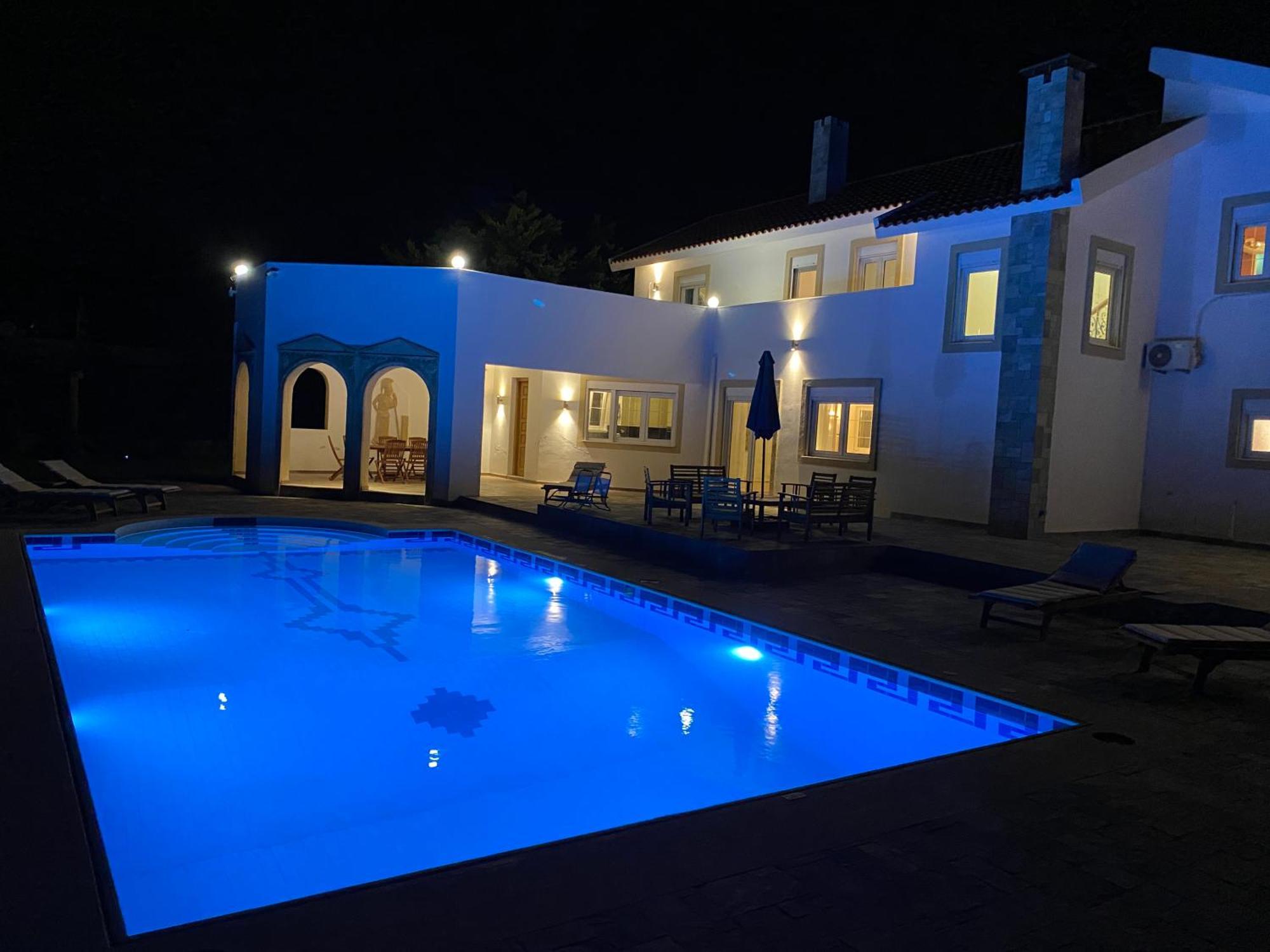Eos Villa